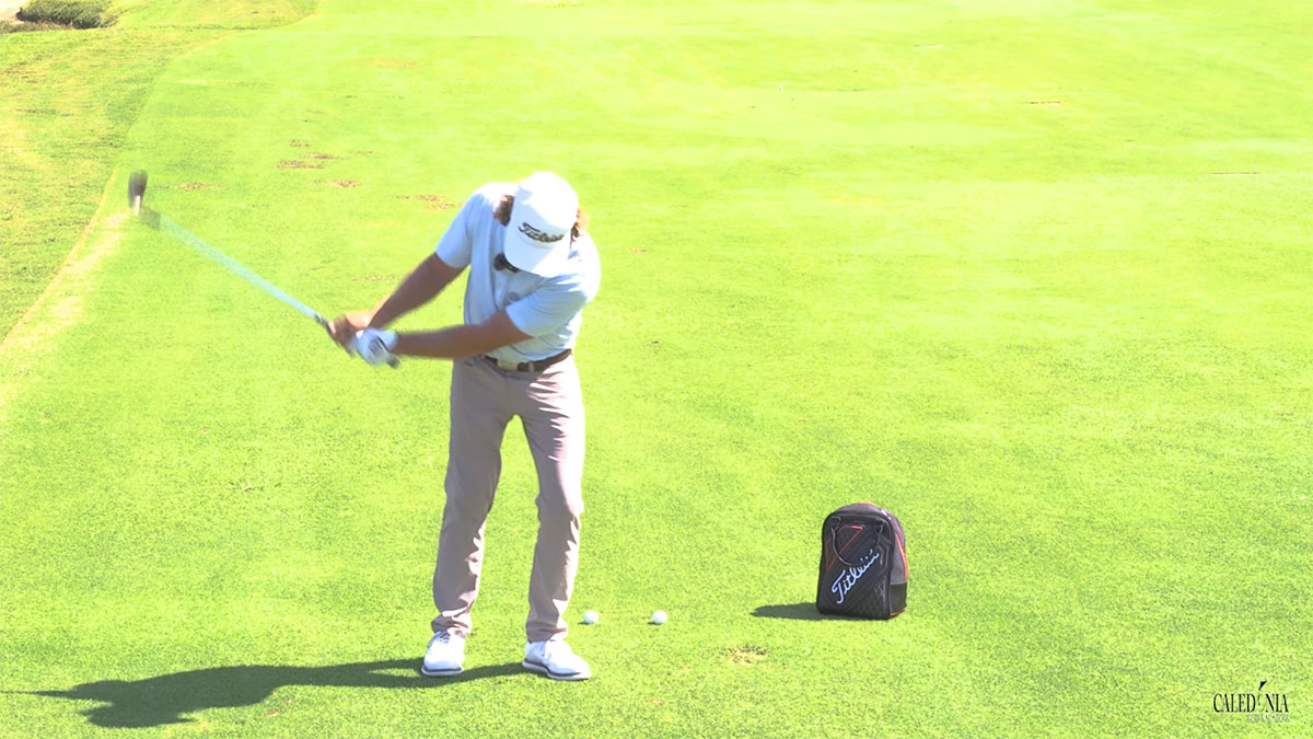 Video Tip: Hitting the Low Spinning Chip Shot
